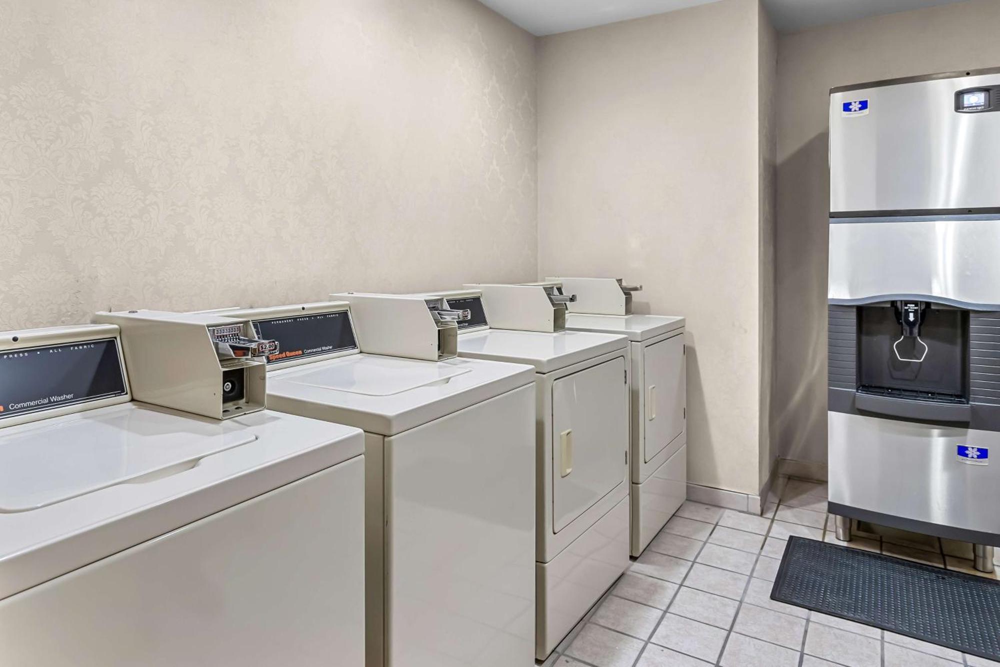 Best Western Socorro Hotel&Suites Buitenkant foto